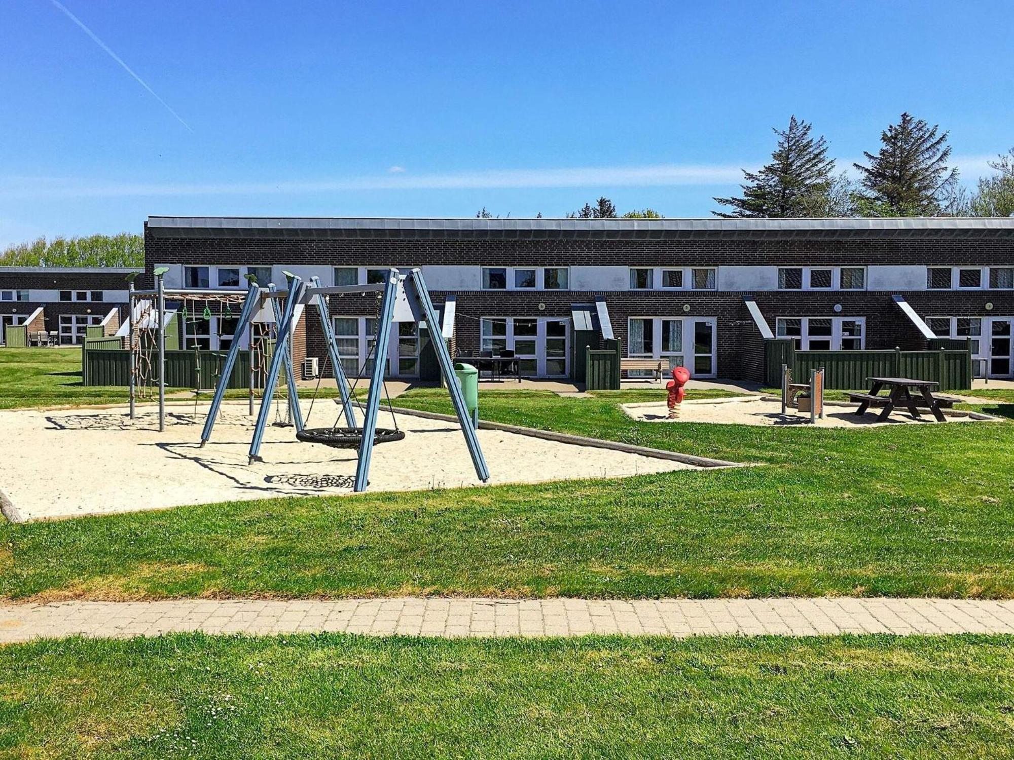 6 Person Holiday Home On A Holiday Park In Hemmet Exterior photo